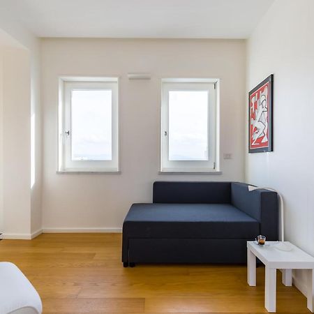 Seaview Terrace 360°& Elegant Loft Appartement Napels Buitenkant foto