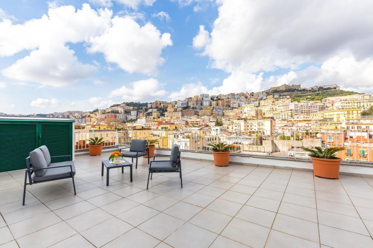 Seaview Terrace 360°& Elegant Loft Appartement Napels Buitenkant foto