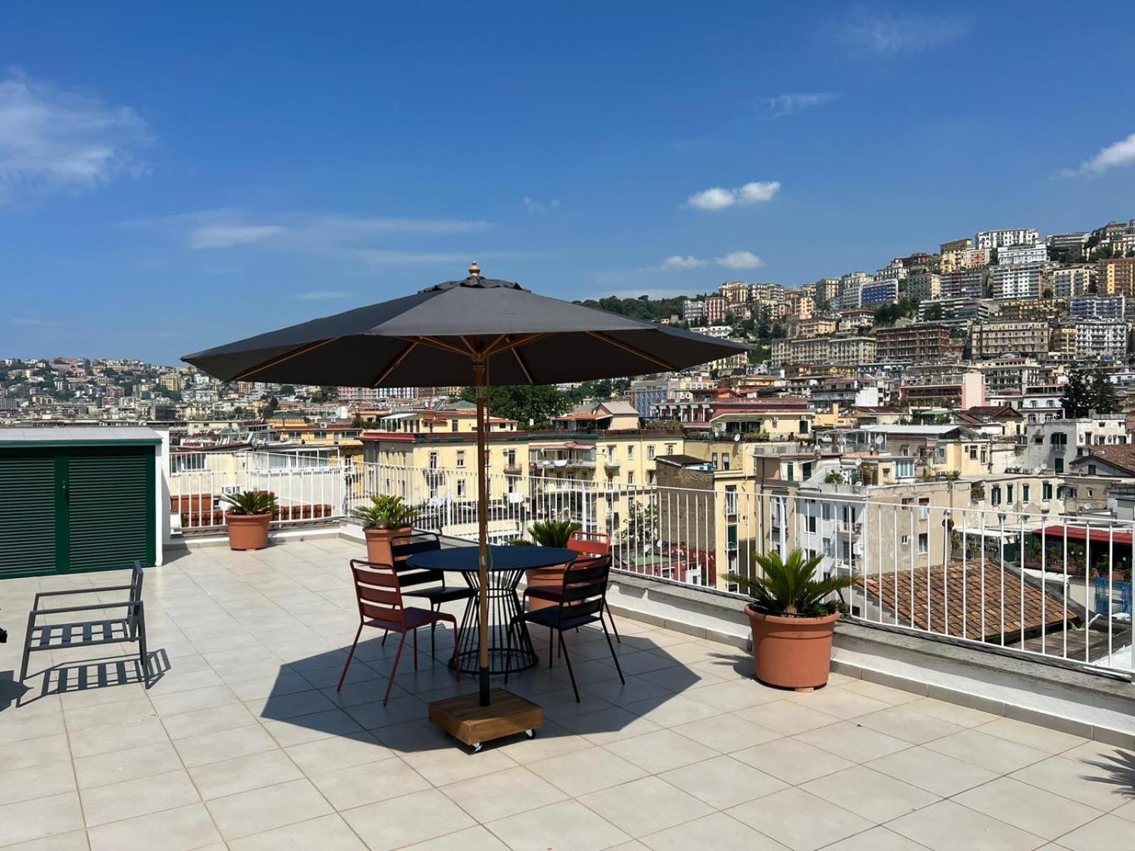 Seaview Terrace 360°& Elegant Loft Appartement Napels Buitenkant foto